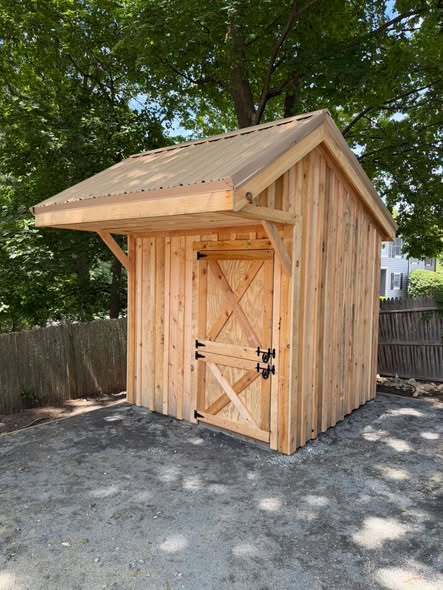 8x8 Modular Mini Horse Shedrow